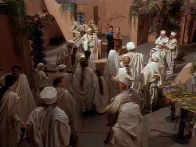 Star Trek: Deep Space Nine Screencaps "Shadowplay" (S2:E16)