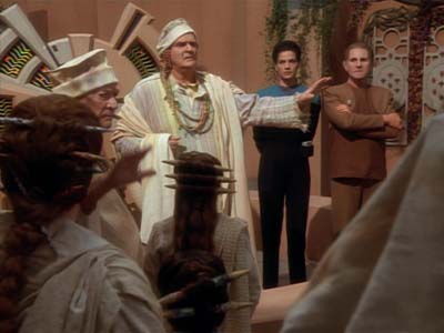 Star Trek: Deep Space Nine Screencaps "Shadowplay" (S2:E16)