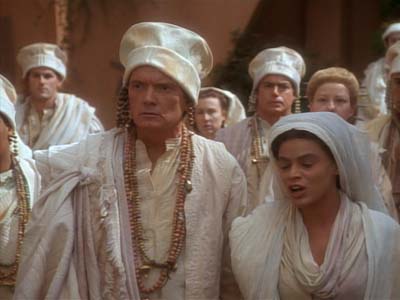Star Trek: Deep Space Nine Screencaps "Shadowplay" (S2:E16)