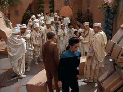 Star Trek: Deep Space Nine Screencaps "Shadowplay" (S2:E16)