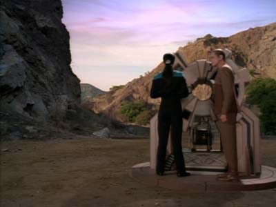 Star Trek: Deep Space Nine Screencaps "Shadowplay" (S2:E16)