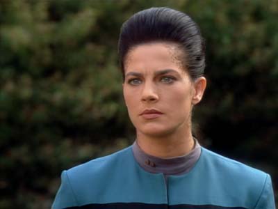 Star Trek: Deep Space Nine Screencaps "Shadowplay" (S2:E16)