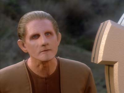 Star Trek: Deep Space Nine Screencaps "Shadowplay" (S2:E16)