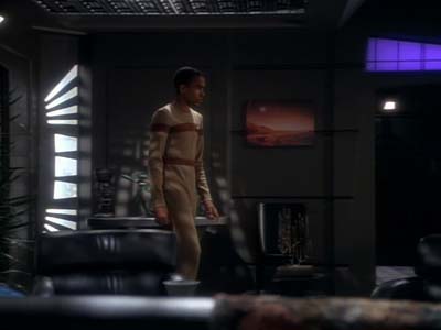 Star Trek: Deep Space Nine Screencaps "Shadowplay" (S2:E16)