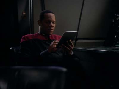 Star Trek: Deep Space Nine Screencaps "Shadowplay" (S2:E16)
