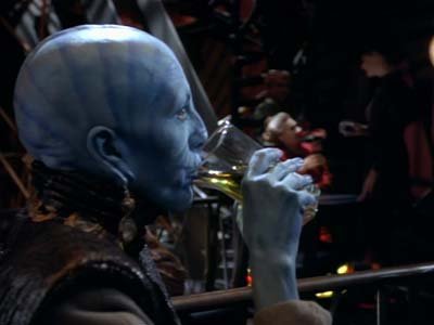 Star Trek: Deep Space Nine Screencaps "Shadowplay" (S2:E16)