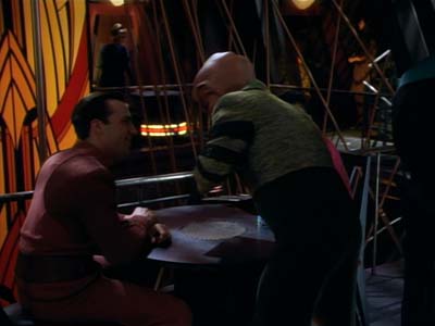 Star Trek: Deep Space Nine Screencaps "Shadowplay" (S2:E16)