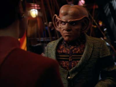 Star Trek: Deep Space Nine Screencaps "Shadowplay" (S2:E16)