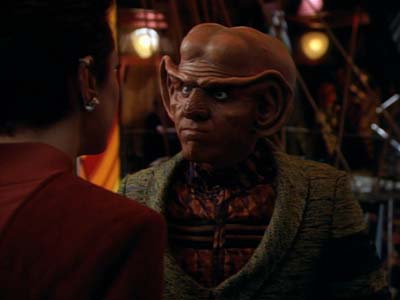 Star Trek: Deep Space Nine Screencaps "Shadowplay" (S2:E16)