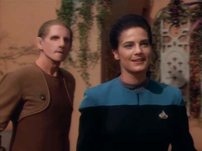Star Trek: Deep Space Nine Screencaps "Shadowplay" (S2:E16)
