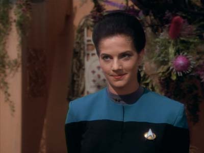 Star Trek: Deep Space Nine Screencaps "Shadowplay" (S2:E16)
