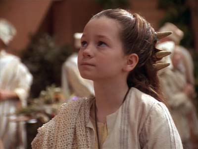 Star Trek: Deep Space Nine Screencaps "Shadowplay" (S2:E16)
