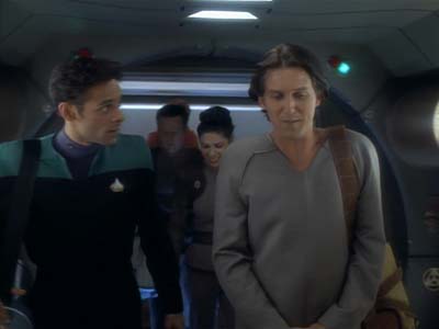 Star Trek: Deep Space Nine Screencaps "Playing God" (S2:E17)