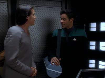 Star Trek: Deep Space Nine Screencaps "Playing God" (S2:E17)