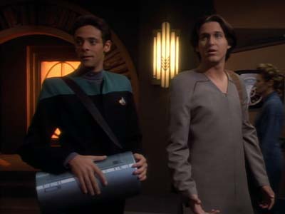 Star Trek: Deep Space Nine Screencaps "Playing God" (S2:E17)