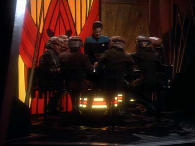 Star Trek: Deep Space Nine Screencaps "Playing God" (S2:E17)