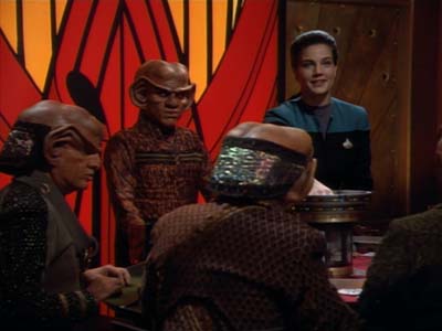 Star Trek: Deep Space Nine Screencaps "Playing God" (S2:E17)