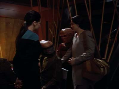 Star Trek: Deep Space Nine Screencaps "Playing God" (S2:E17)