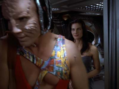 Star Trek: Deep Space Nine Screencaps "Playing God" (S2:E17)
