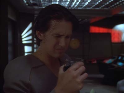 Star Trek: Deep Space Nine Screencaps "Playing God" (S2:E17)