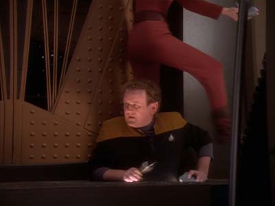Star Trek: Deep Space Nine Screencaps "Playing God" (S2:E17)