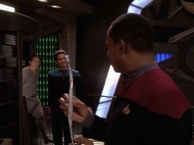 Star Trek: Deep Space Nine Screencaps "Playing God" (S2:E17)