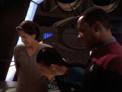 Star Trek: Deep Space Nine Screencaps "Playing God" (S2:E17)