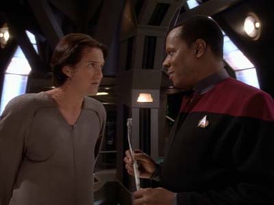 Star Trek: Deep Space Nine Screencaps "Playing God" (S2:E17)