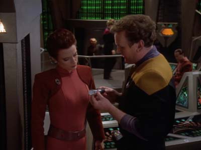 Star Trek: Deep Space Nine Screencaps "Playing God" (S2:E17)