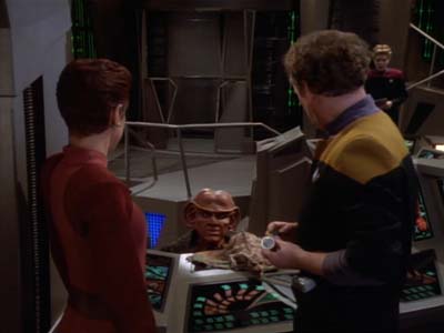 Star Trek: Deep Space Nine Screencaps "Playing God" (S2:E17)