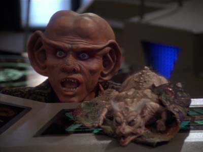 Star Trek: Deep Space Nine Screencaps "Playing God" (S2:E17)