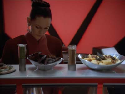 Star Trek: Deep Space Nine Screencaps "Playing God" (S2:E17)