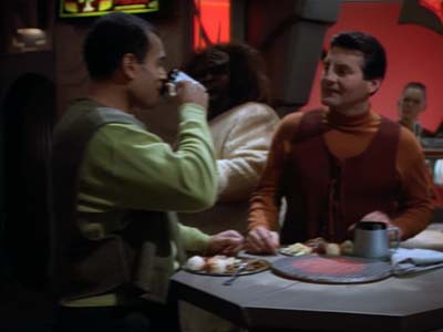 Star Trek: Deep Space Nine Screencaps "Playing God" (S2:E17)