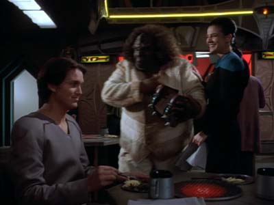 Star Trek: Deep Space Nine Screencaps "Playing God" (S2:E17)