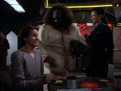 Star Trek: Deep Space Nine Screencaps "Playing God" (S2:E17)