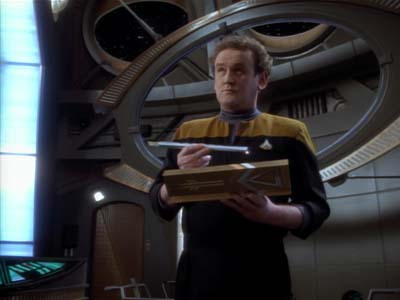 Star Trek: Deep Space Nine Screencaps "Playing God" (S2:E17)