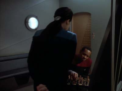 Star Trek: Deep Space Nine Screencaps "Playing God" (S2:E17)