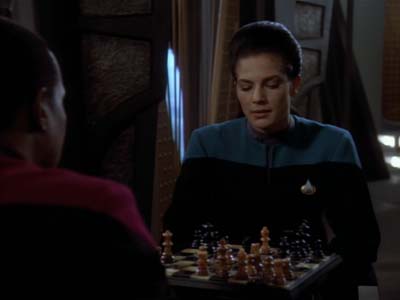 Star Trek: Deep Space Nine Screencaps "Playing God" (S2:E17)