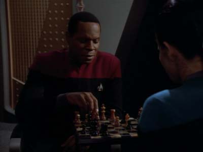Star Trek: Deep Space Nine Screencaps "Playing God" (S2:E17)