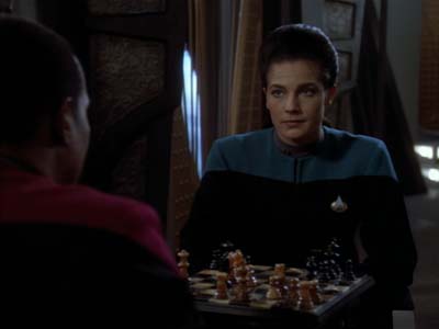 Star Trek: Deep Space Nine Screencaps "Playing God" (S2:E17)