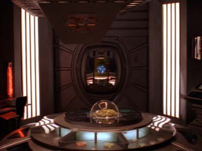 Star Trek: Deep Space Nine Screencaps "Playing God" (S2:E17)