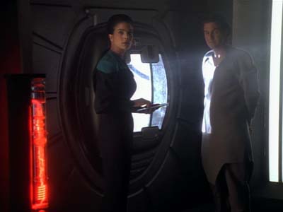 Star Trek: Deep Space Nine Screencaps "Playing God" (S2:E17)