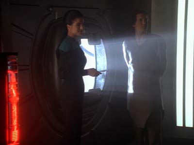 Star Trek: Deep Space Nine Screencaps "Playing God" (S2:E17)