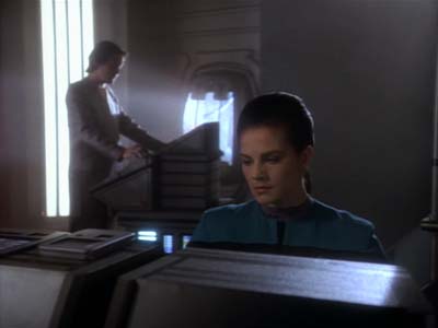 Star Trek: Deep Space Nine Screencaps "Playing God" (S2:E17)