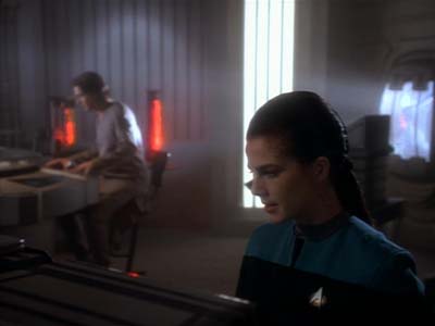 Star Trek: Deep Space Nine Screencaps "Playing God" (S2:E17)