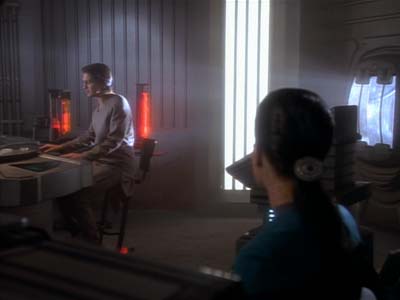 Star Trek: Deep Space Nine Screencaps "Playing God" (S2:E17)