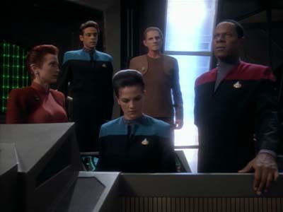 Star Trek: Deep Space Nine Screencaps "Playing God" (S2:E17)