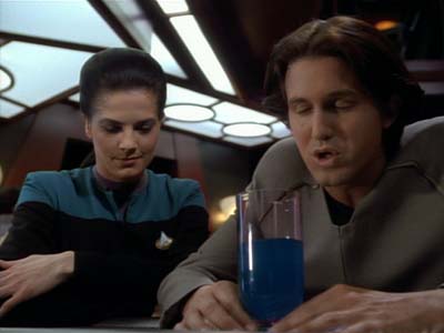 Star Trek: Deep Space Nine Screencaps "Playing God" (S2:E17)