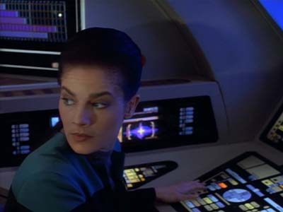 Star Trek: Deep Space Nine Screencaps "Playing God" (S2:E17)