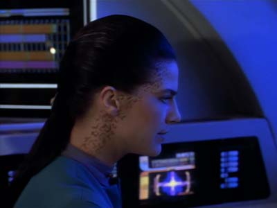 Star Trek: Deep Space Nine Screencaps "Playing God" (S2:E17)